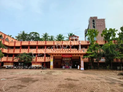 Bharat English School & Jr College