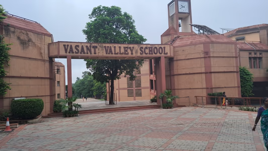 Vasant Valley School