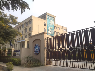 Greater Noida World School