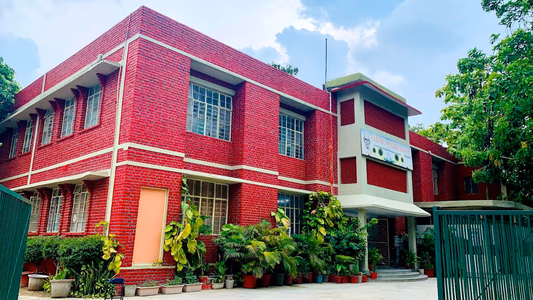 Gyan Kunj Public School