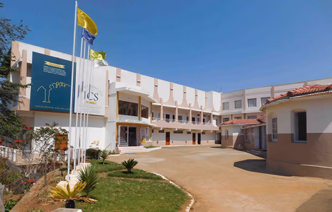 International Community School