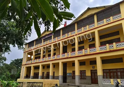 Sophia High School