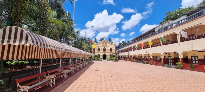 Douglas Memorial Higher Secondary School