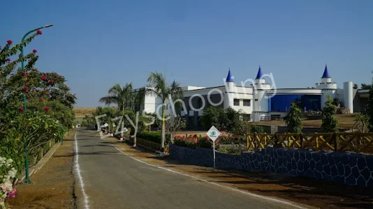 South Valley International School