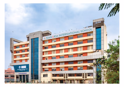 Kanakia International School
