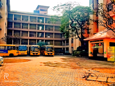 Adamas International School