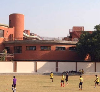 General Raj's School