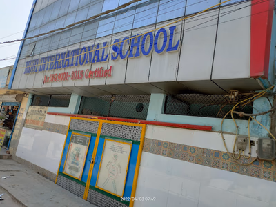 Muni International School