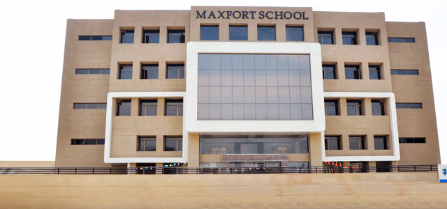 Maxfort School