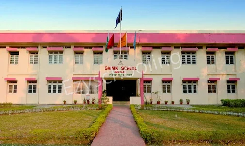 Sainik School