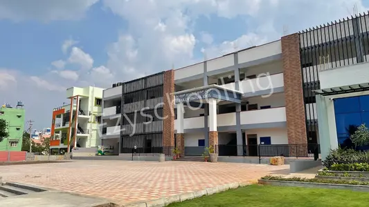 Delhi Public International School