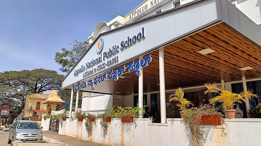 Appollo National Public School