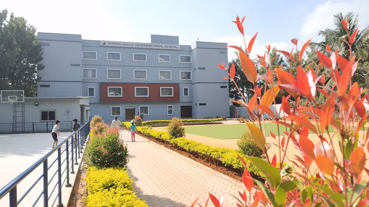 North Hills International School