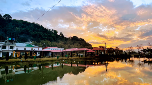 Slopeland Public School