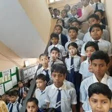 Daffodils High School