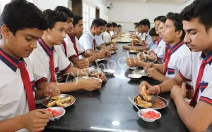 Central Public School Gallery