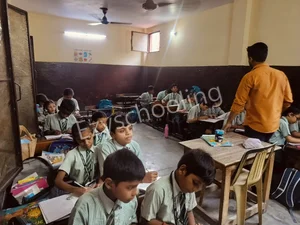 Thomson Public School Gallery