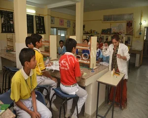 Tinu Public School Gallery