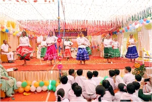 Shri Daulat Ram Public Senior Secondary School Gallery