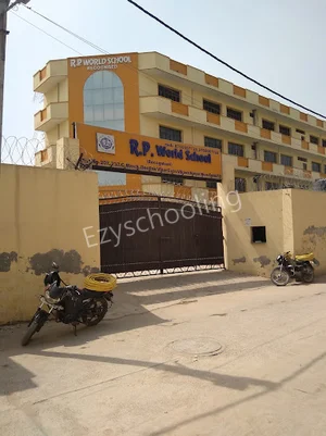 R.P. World School Gallery