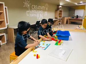 Prometheus School Gallery