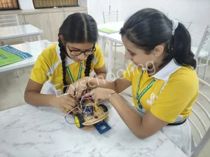 The Indian Heights School Gallery