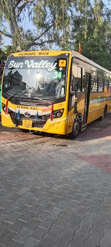 Sun Valley International School Gallery