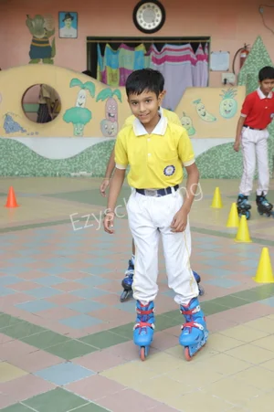 K V World School Gallery