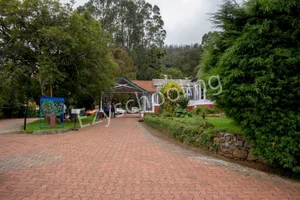 The Blue Mountains School Gallery