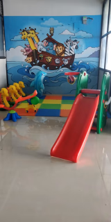 Sanford International School Gallery