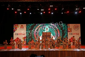 Maple Bear Canadian Gallery