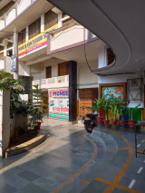 Pioneer Montessori School Gallery