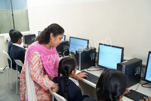 Rotterdam International School Gallery