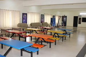 Reqelford International School Gallery