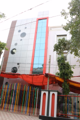 Daisy Dales International Gallery