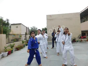 DAV Public School Gallery