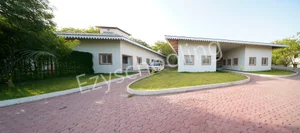 Anubhuti School Gallery