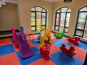 Autumn Leaves Preschool Gallery