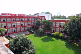 SRM Public School, Sector 33, Noida School Building