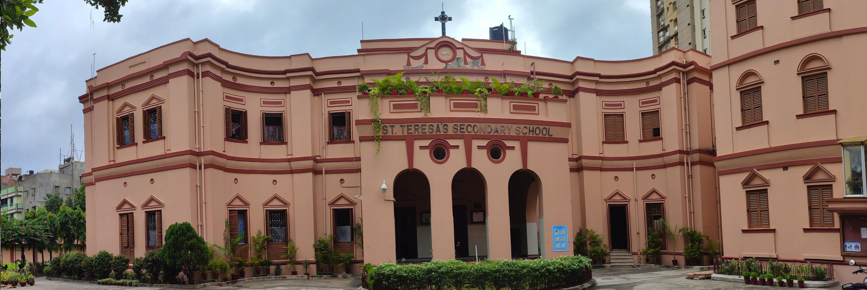 St. Teresa'S Secondary School, Khidirpur, Kolkata School Building