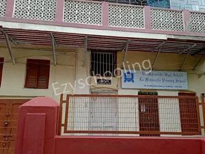 La Maternelle Primary & High School Gallery 0