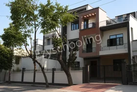 Jupiter Academy, Takrohi, Lucknow School Building