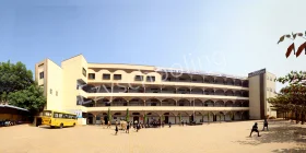 Giants English Medium School, Rajendra Nagar, Hubballi School Building