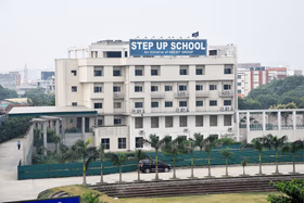 Step Up School, Crossings Republik, Ghaziabad School Building