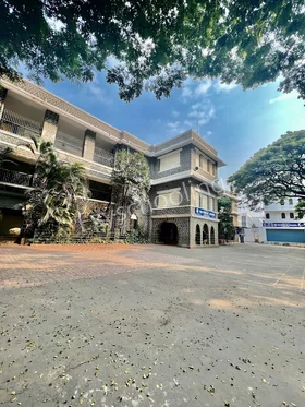 Anglo Urdu Boys High School And Junior College, Camp, Pune School Building