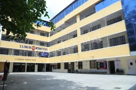 S. S. English Medium School, Yerawada, Pune School Building