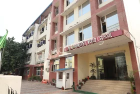 Rabindranath World School, DLF Phase III, Gurgaon School Building