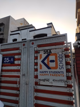 K8 School, Online School Building