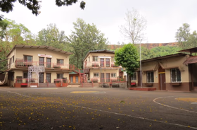 Silverdale High School & Jr. College, Panchgani, Maharashtra Boarding School Building