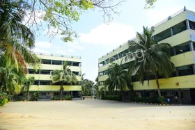 Sri Rajarajeshwari Public School, Nelamangala, Bangalore School Building